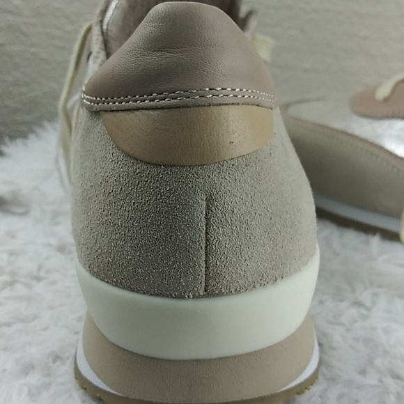 Regarde Le Ciel Desiree Sabbia Tan Leather Metallic Low Top Lace Up Sneaker - Picture 14 of 15